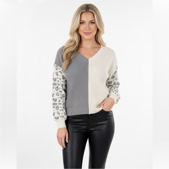 eesome Sweaters - ee:some grey leopard print sweater size small/medium